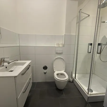 Domloge Lofts & شقة *