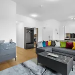 Domloge Lofts & *