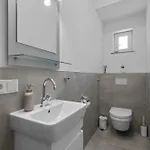 Domloge Lofts & شقة