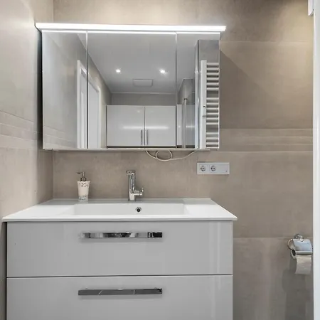 Domloge Lofts & Cologne