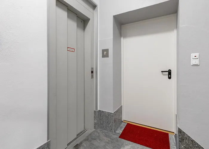 Domloge Lofts & Lejlighed *