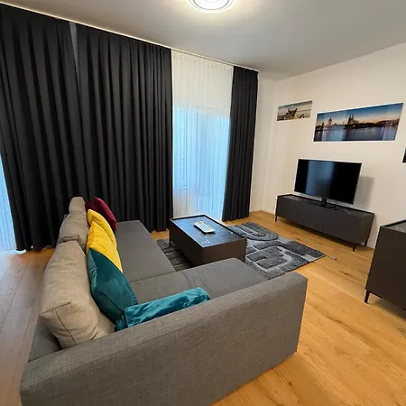 Domloge Lofts & *