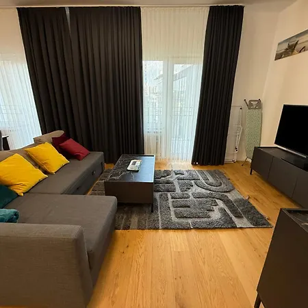 Domloge Lofts & Apartment