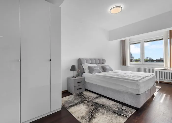 Apartment Domloge Lofts & Cologne